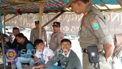 Terindikasi Bolos Sekolah Saat Jam Pelajaran, Satpol PP Ponorogo Bersama Pihak Kepolisian Terus Lakukan Raziah pelajar